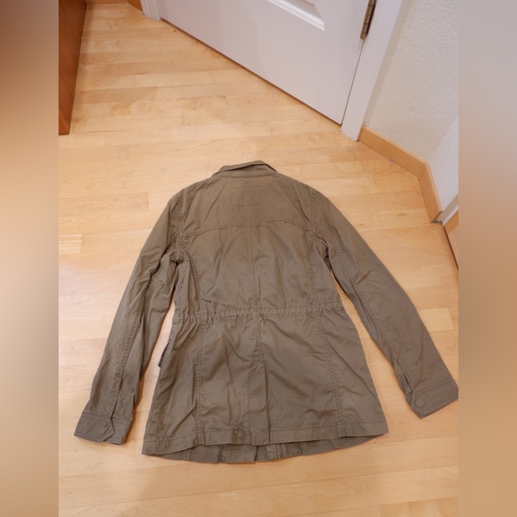 Banana Republic Utility Jacket - Picture 6 of 9